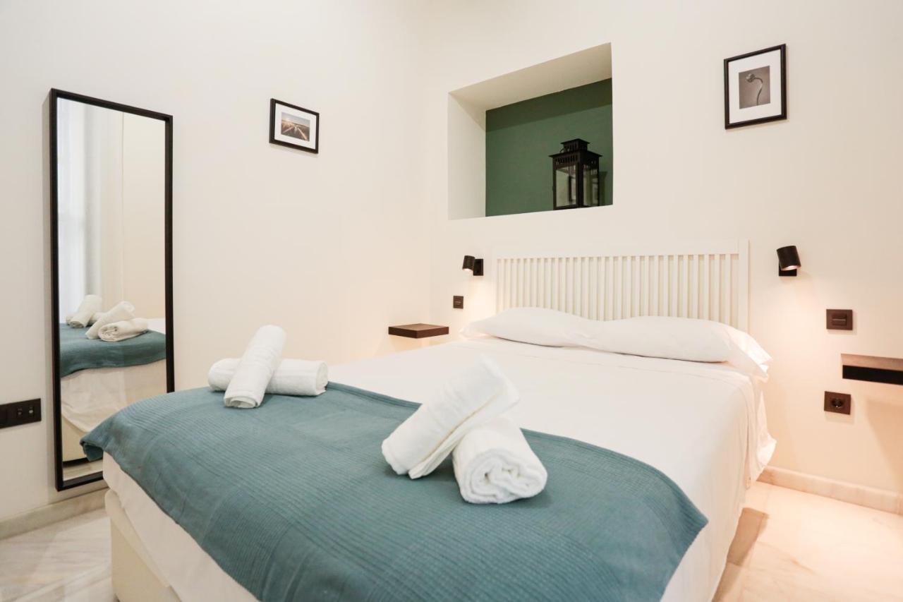 Monkeys Apartments Cervantes Séville Extérieur photo